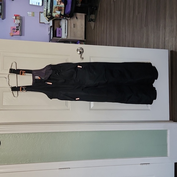 Champion snow coveralls - Picture 1 of 4